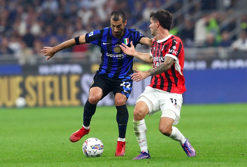 Soi kèo bóng đá AC Milan vs Inter Milan