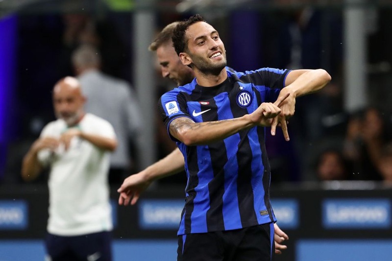 Soi kèo bóng đá Bayern Munich vs Inter Milan